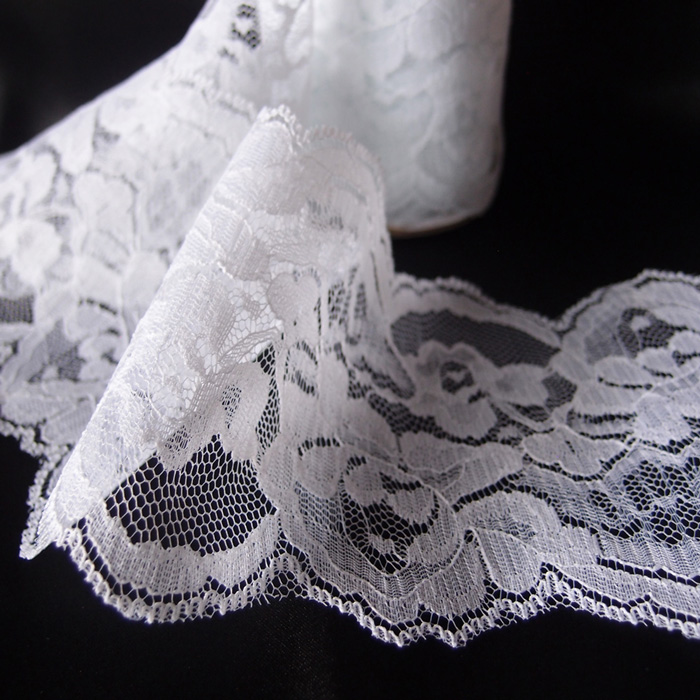 4" x 10 Yd White Lace Ribbon - Click Image to Close