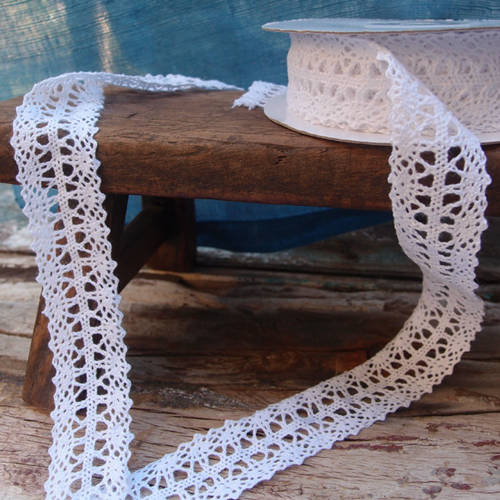 1" x 10 Yd White Crochet Lace Ribbon