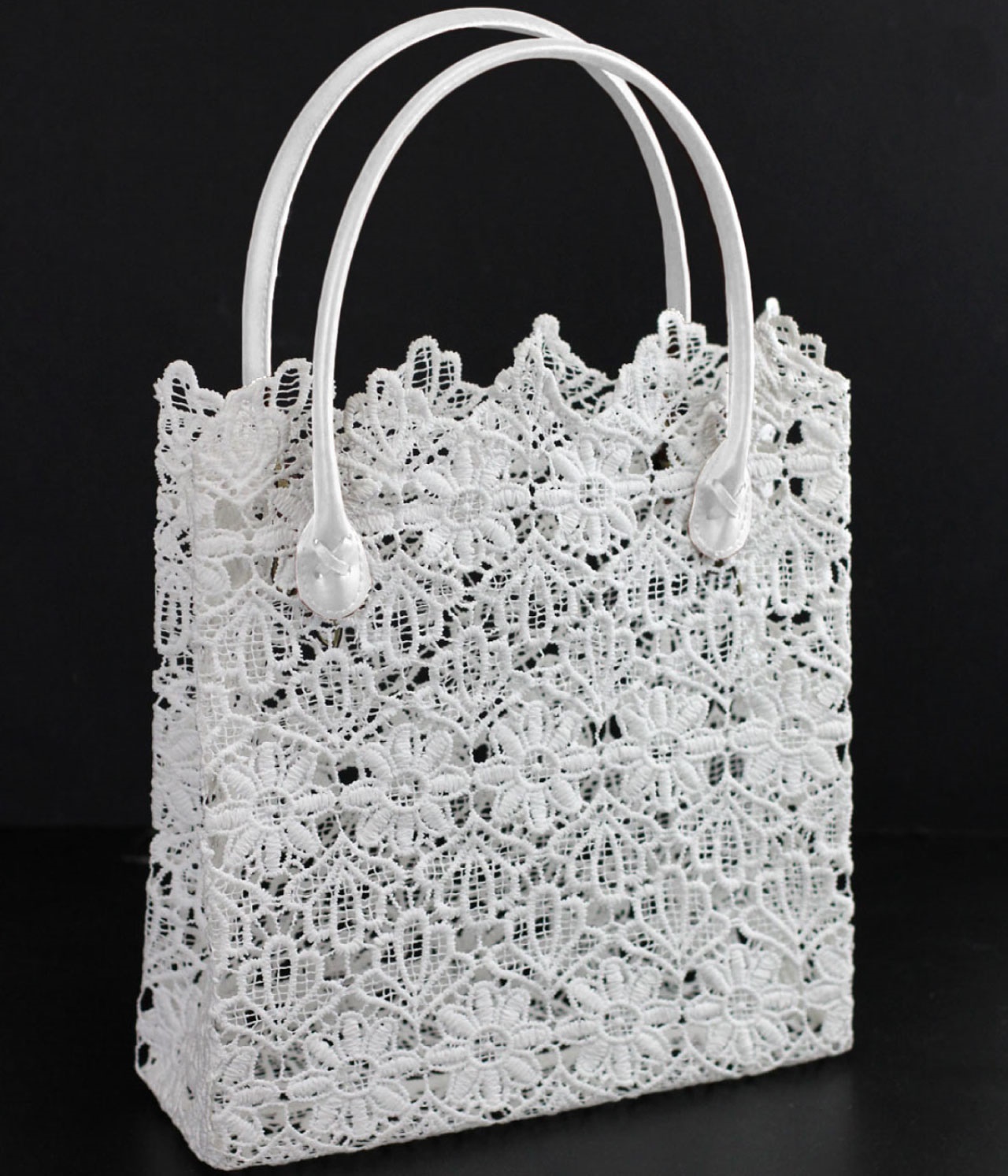 11" x 11.5" x 4" White Lace Bag with White Handles - Click Image to Close