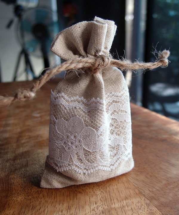 3" x 5" Linen Drawstring Bags with Lace (12 Pack)