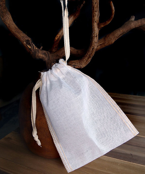 Cheesecloth Bags with Ivory Serged Edge 4" x 6" (12 Pk)