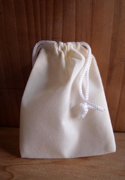 Ivory Velvet Bags 3" x 4" (100 Pk)