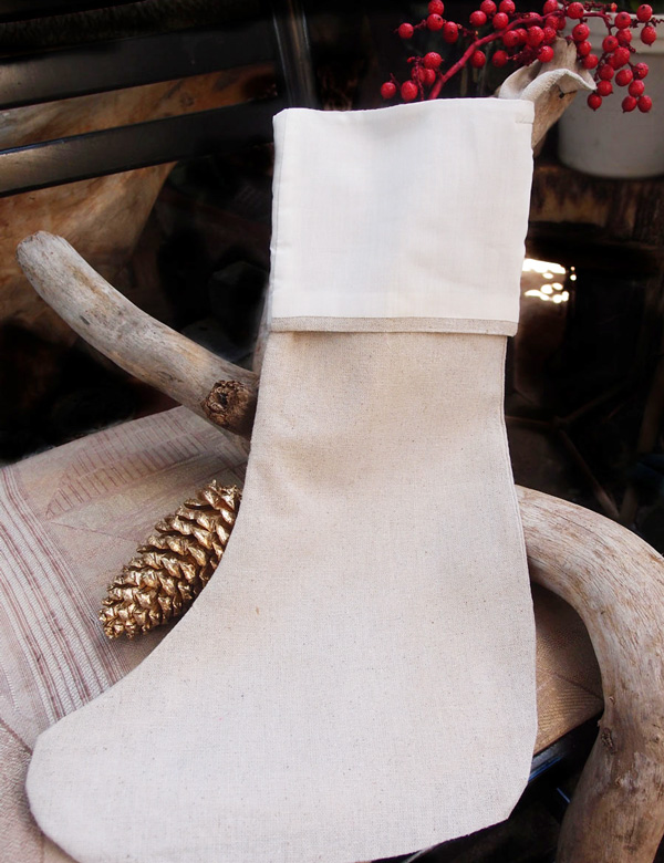 Linen Stocking with White Cotton Lining - 6"(w) x 16"(h) - Click Image to Close